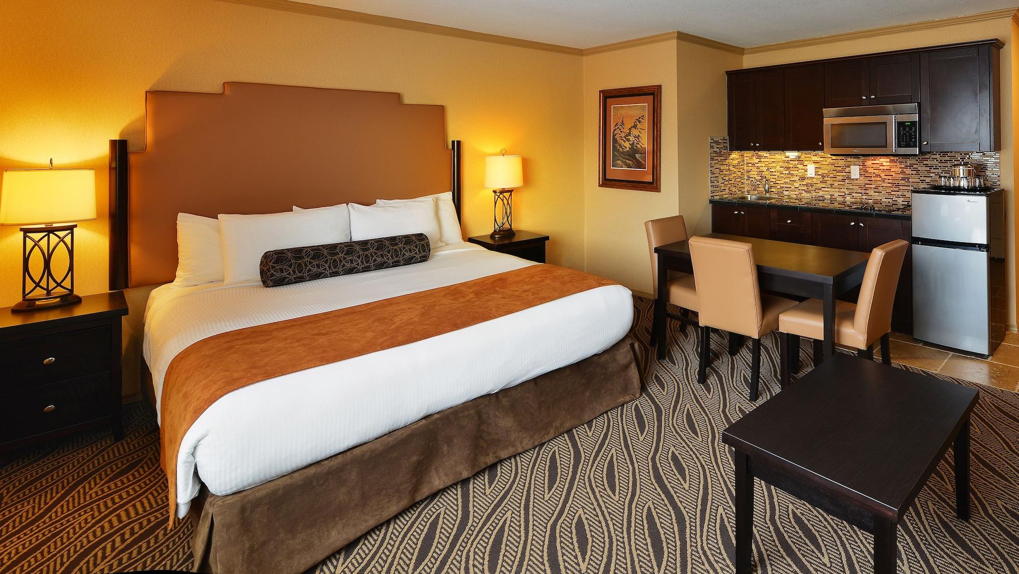 Prestige Inn Golden Exterior photo